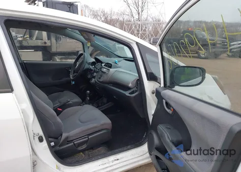 2010 Honda Fit from USA, damaged, VIN JHMGE8G24AS012713